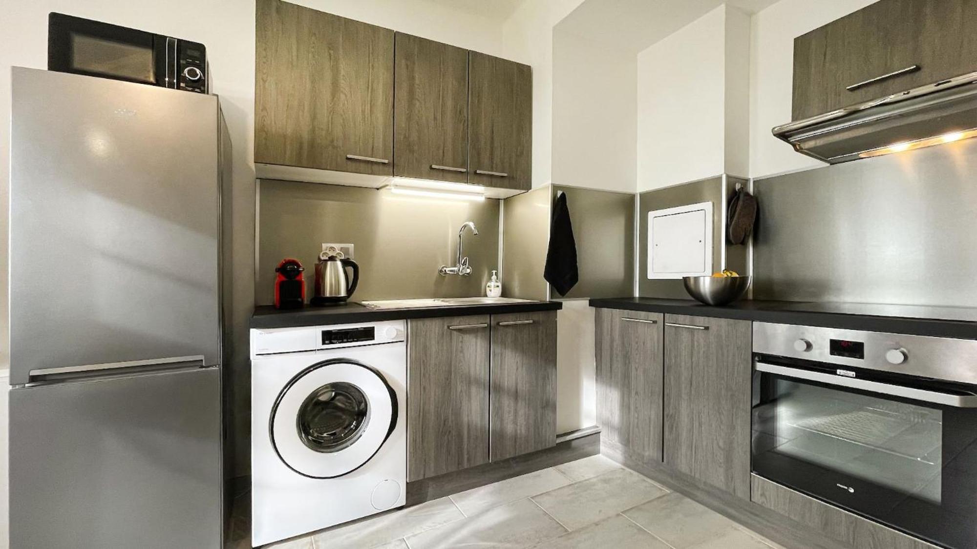 Homey Keola - Parking Prive Gratuit - Aux Portes De Geneve - Au Pied Du Tram - Appartement Avec 1 Chambre Et Un Grand Salon Avec Un Canape-Lit Амбиёи Экстерьер фото